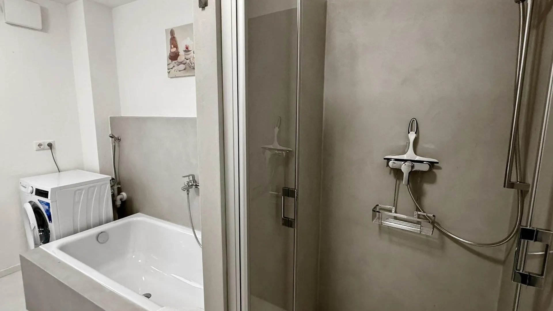 Feworld Freilassing - 2 Apartments - Near Train Station - Free Parking